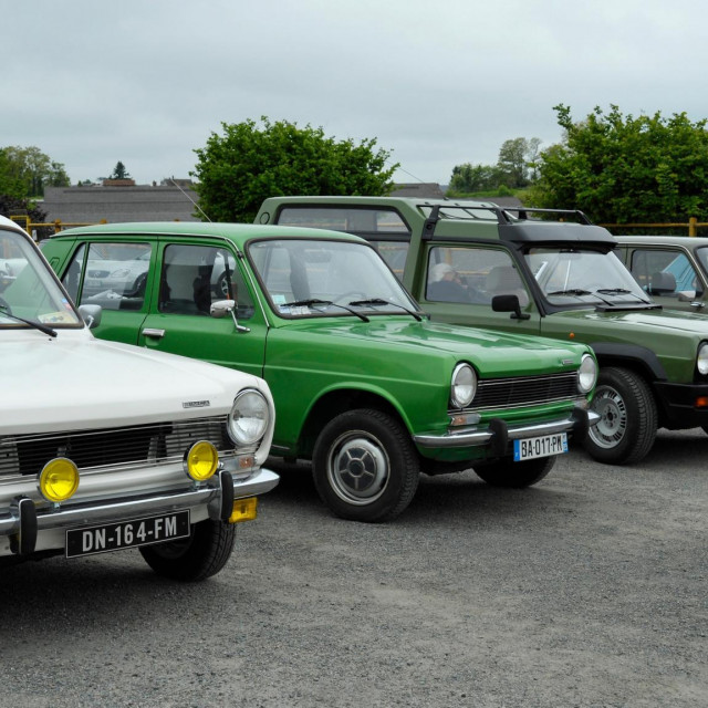 Francuski klasični automobili odlaze u ropotarnicu povijesti
