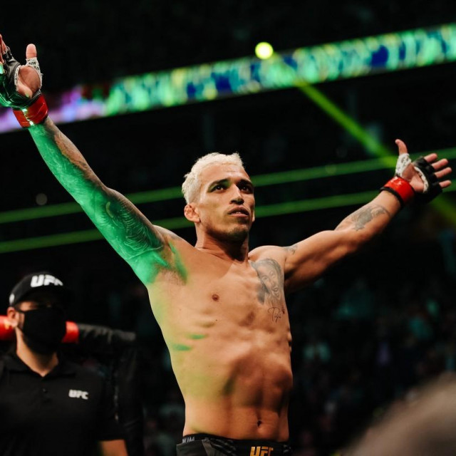 Charles Oliveira