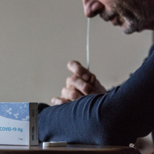 Testiranje na koronavirus, Ilustrativna fotografija
