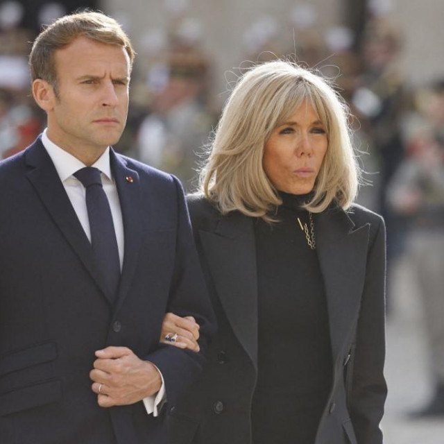 Emmanuel Macron i Brigitte Macron
