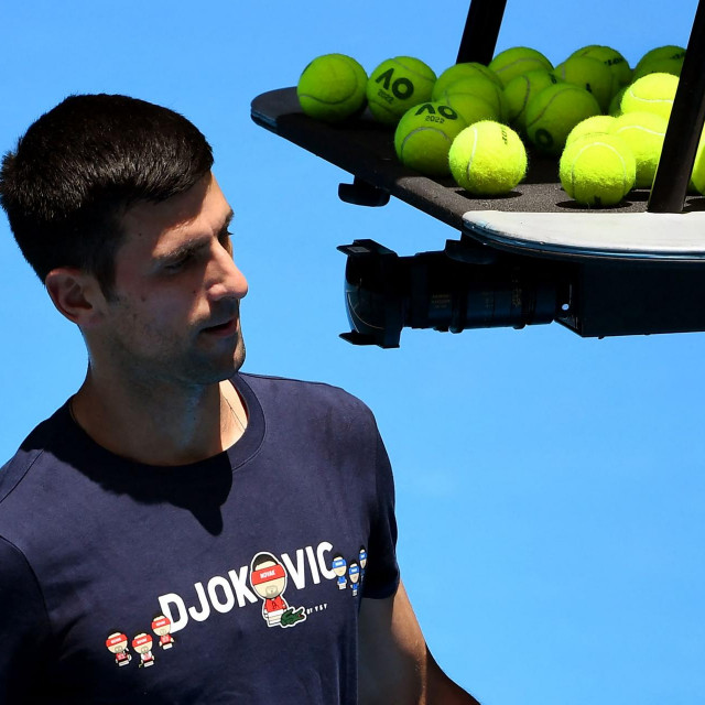 Posljednji dani u Melbourneu? Novak Đoković danas na treningu...
