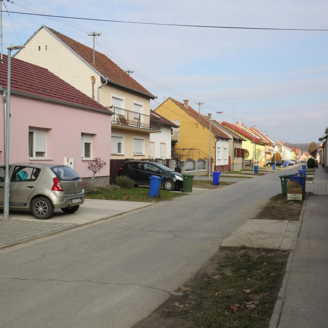 Ulica Vladimira Nazora u Višnjevcu u kojoj je lažni svećenik blagoslovio kuće
