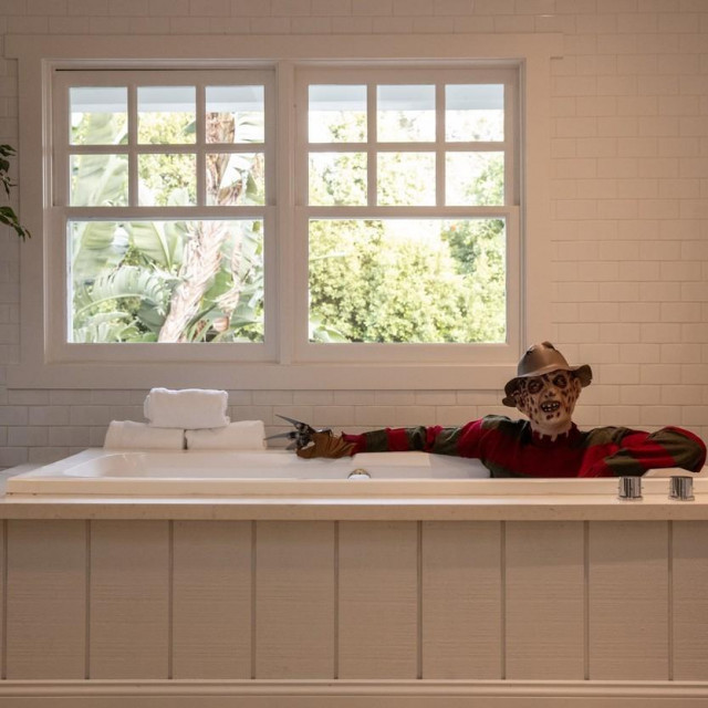 Bijela kupaonica koja je zadivila internet.
