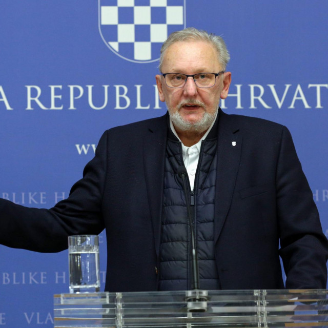 Davor Božinović