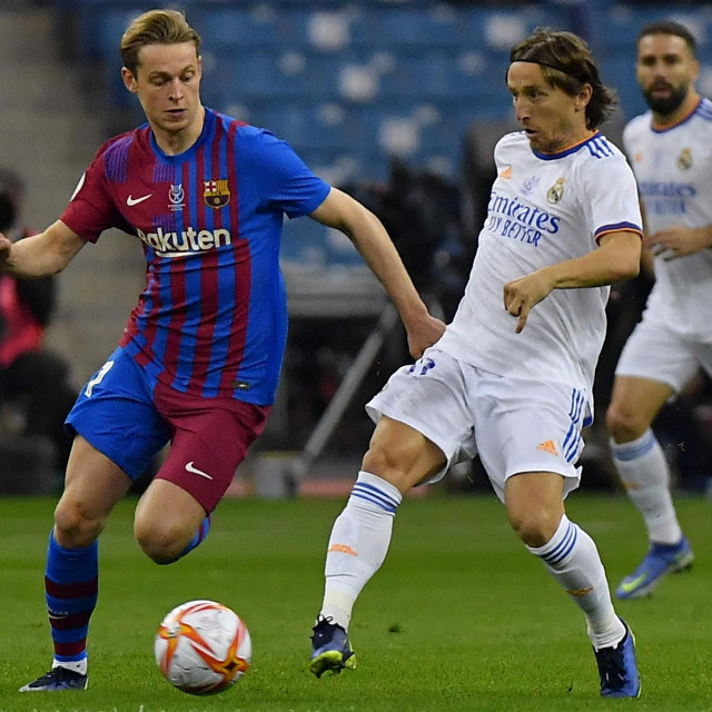 Frenkie De Jong i Luka Modrić
