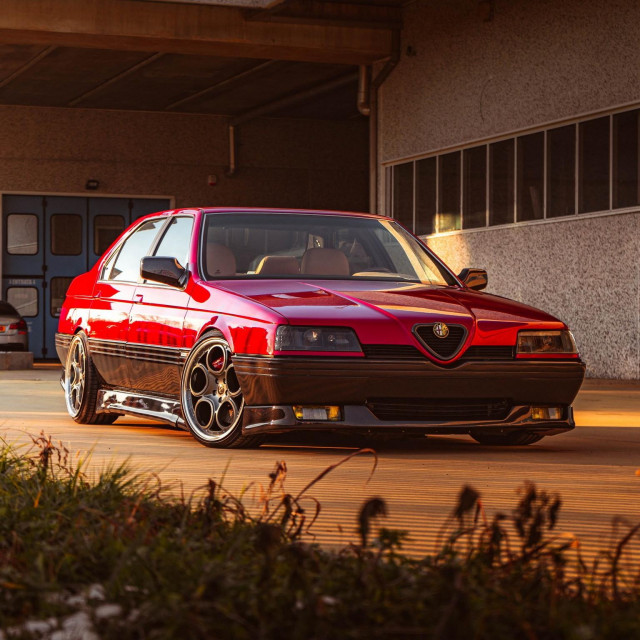 Alfa 164 QV restomod
