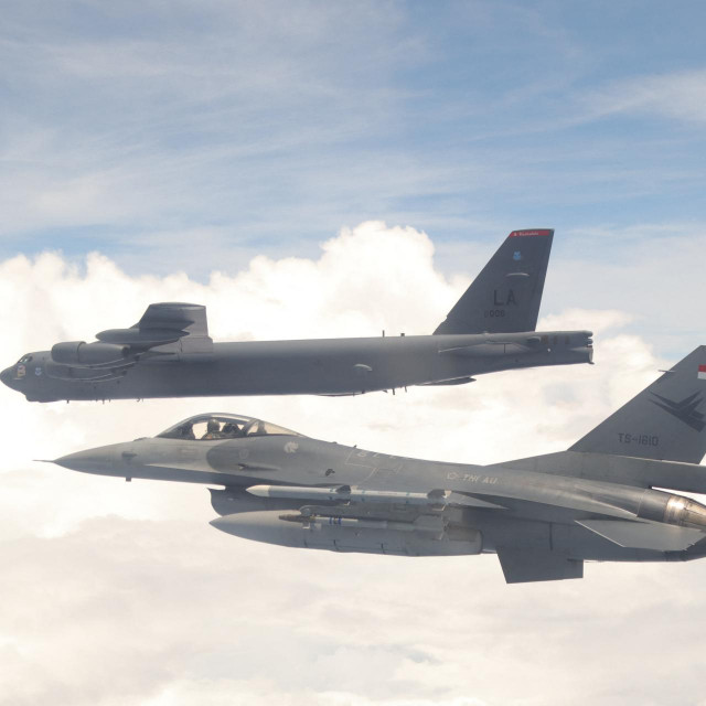 Vojni zrakoplovi B-52
