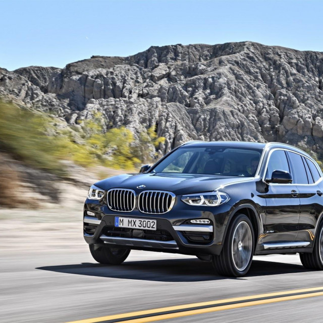 BMW X3
