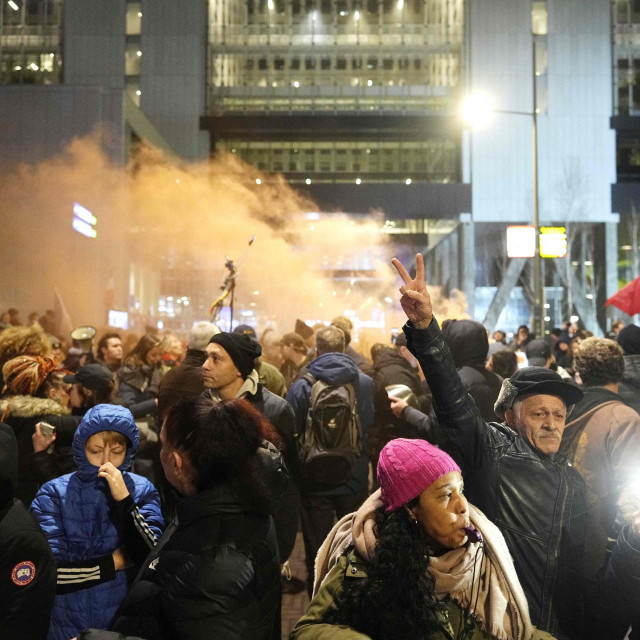 Prosvjed protiv lockdowna u Den Haagu
