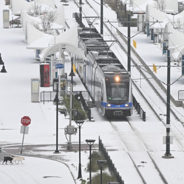Snježna oluja u gradu Charlotte
