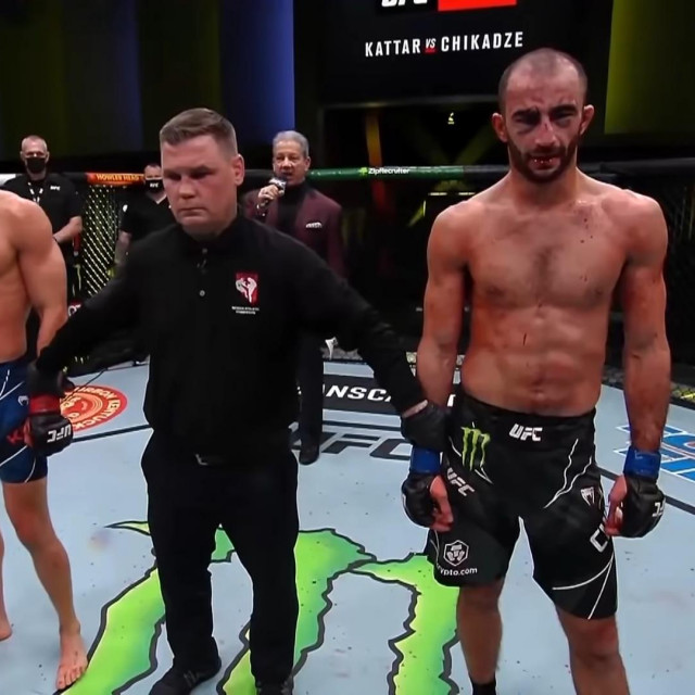 Calvin Kattar i Giga Chikadze
