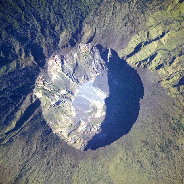 Mount Tambora, snimljen 2009 godine
