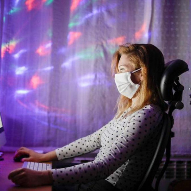 Ministar Josip Aladrović (lijevo)
