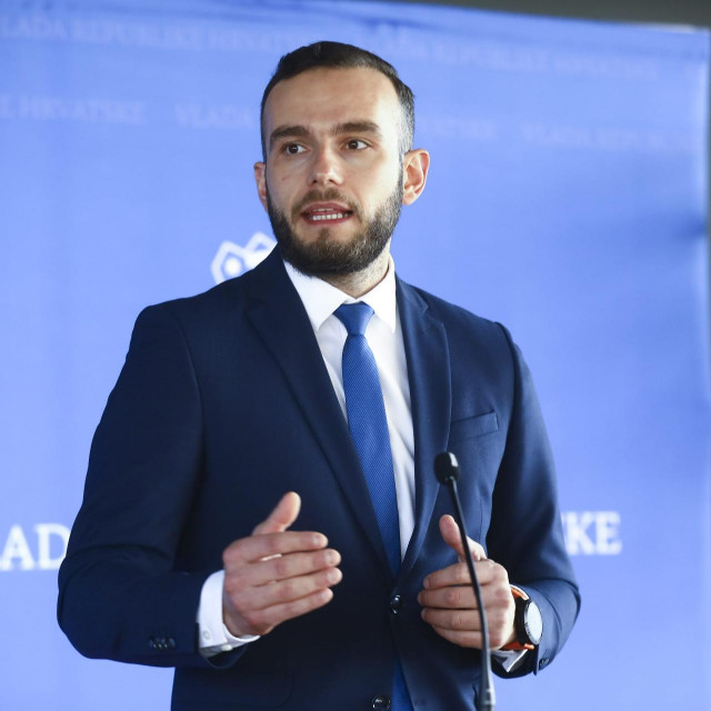 Josip Aladrović
