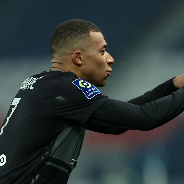 PSG se nada da će dolaskom Zinedinea Zidanea ostati i Mbappe