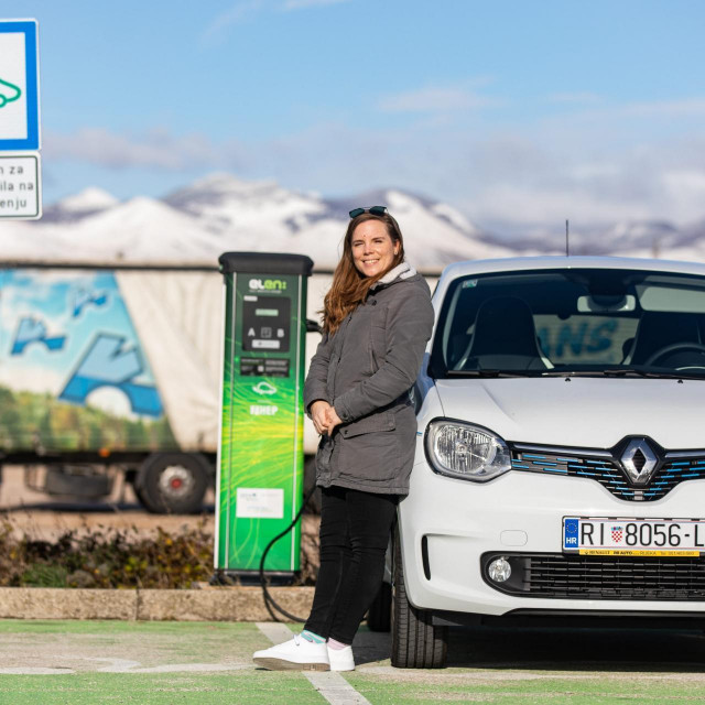 Punionica za električna vozila
