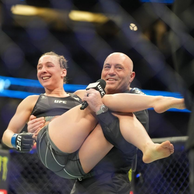 Vanessa Demopoulos i Joe Rogan