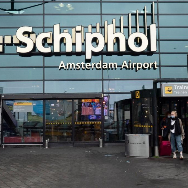 Zračna luka Schiphol.

