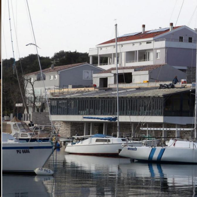 Nikolaj Viktorov i Ribarska koliba
