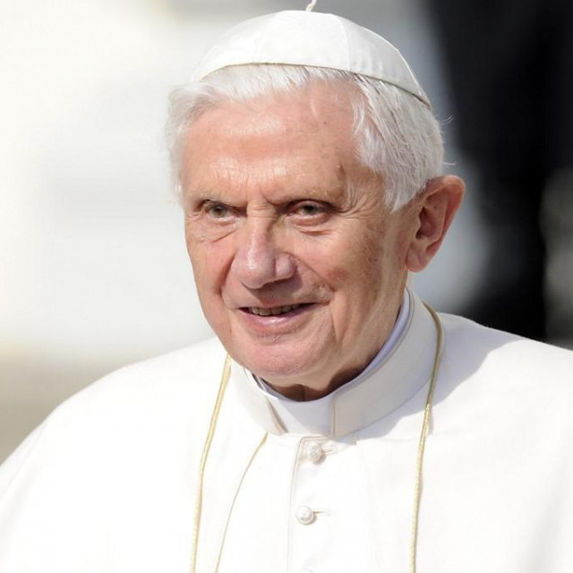 Papa Benedikt XVI.
