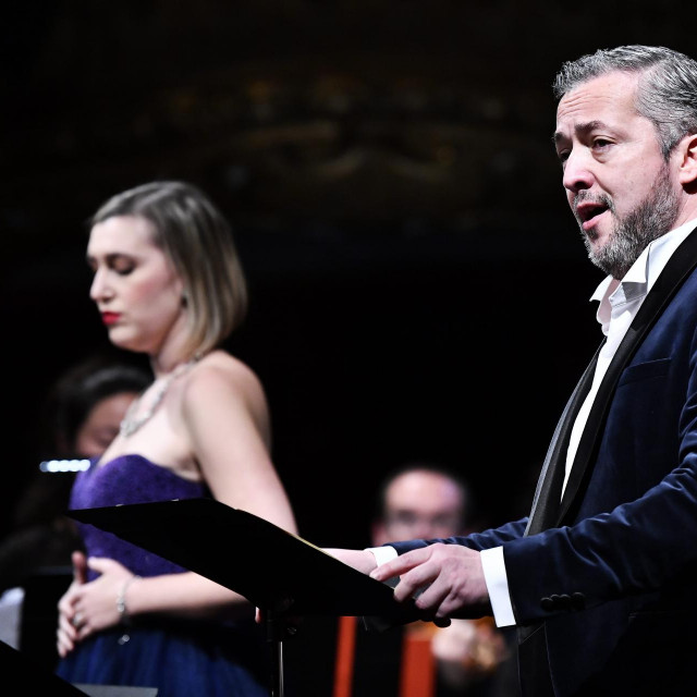 Izvedba opere ”Orfej” u HNK u sklopu koje je nastupio talijanski kontratenor Raffaele Pe, u pratnji orkestra La Lira di Orfeo
 
