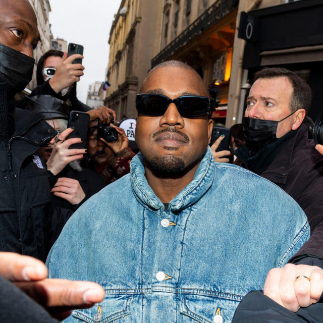 Ye na tjednu mode u Parizu
