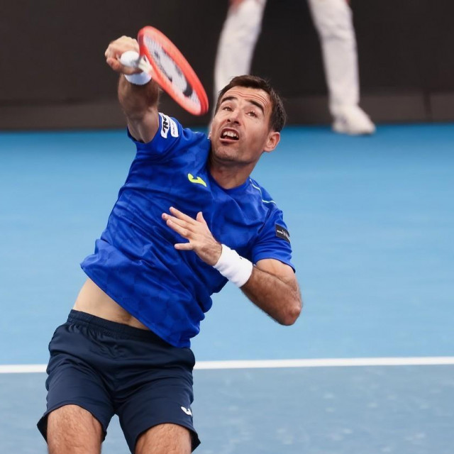 Mercelo Melo of Brazil volleys the ball during the ATP finals doubles match between Ivan Dodig of Croatia/Mercelo Melo of Brazil and Rohan Bopanna of India/Ramkumar Ramanathan of India on day seven of the Adelaide International tennis tournament at Memorial Drive on January 09, 2022 in Adelaide, Australia.
 
