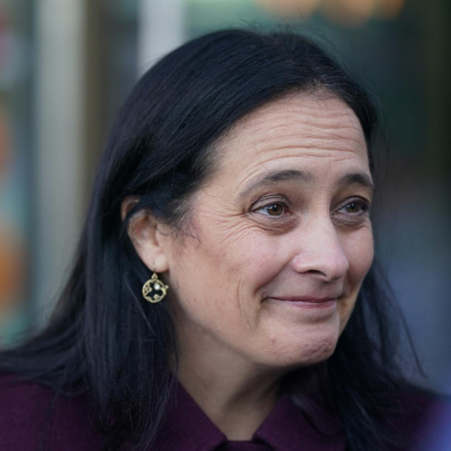 Ministrica Catherine Martin
