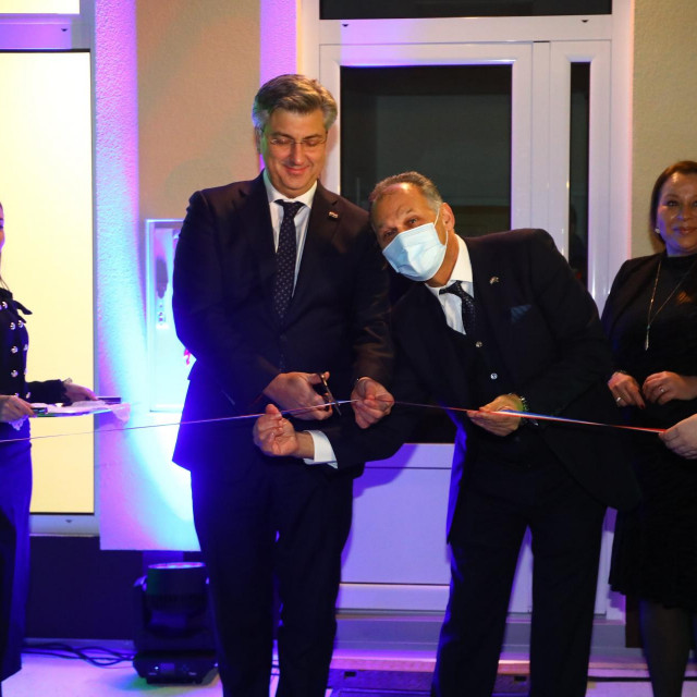 Andrej Plenković i Veljko Kajtazi
