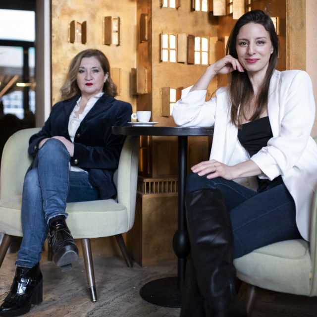 Mirjana Dugandžija i Jadranka Đokić
 
