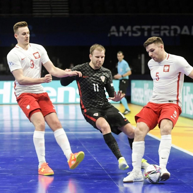 Josip Suton protiv Poljske
