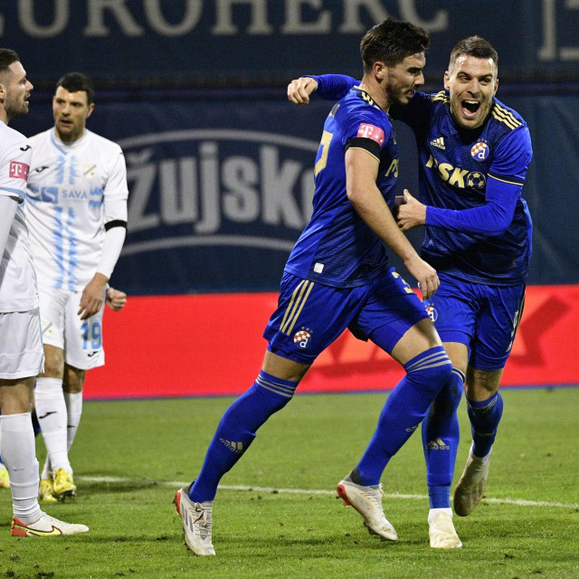Slavlje Dinama nakon pogotka Šutala

