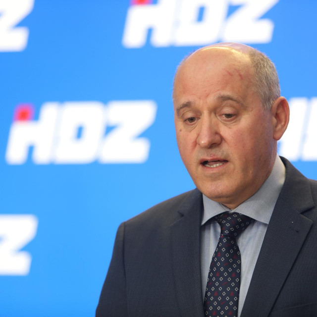 Predsjednik saborskog Kluba HDZ-a Branko Bačić
