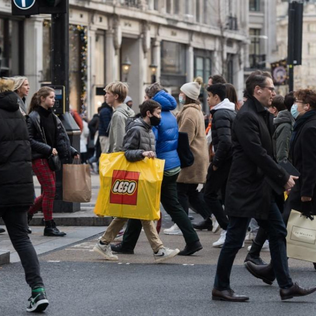 Prizor s ulica Londona
