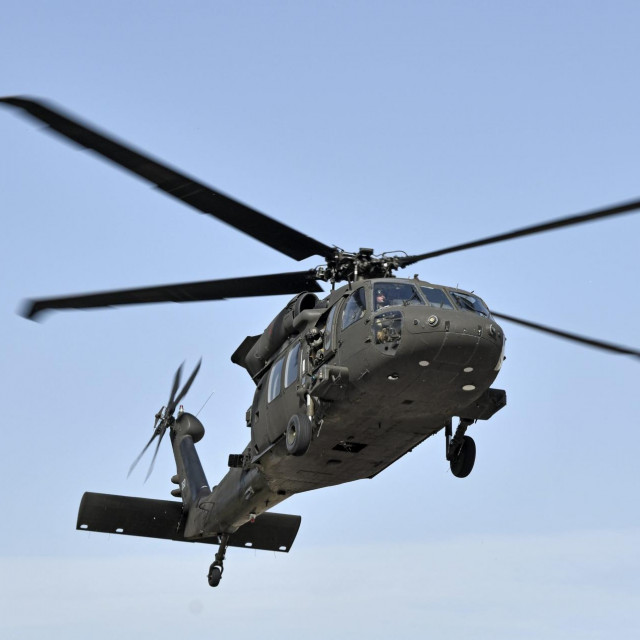 Helikopter Sikorsky UH-60 Black Hawk
