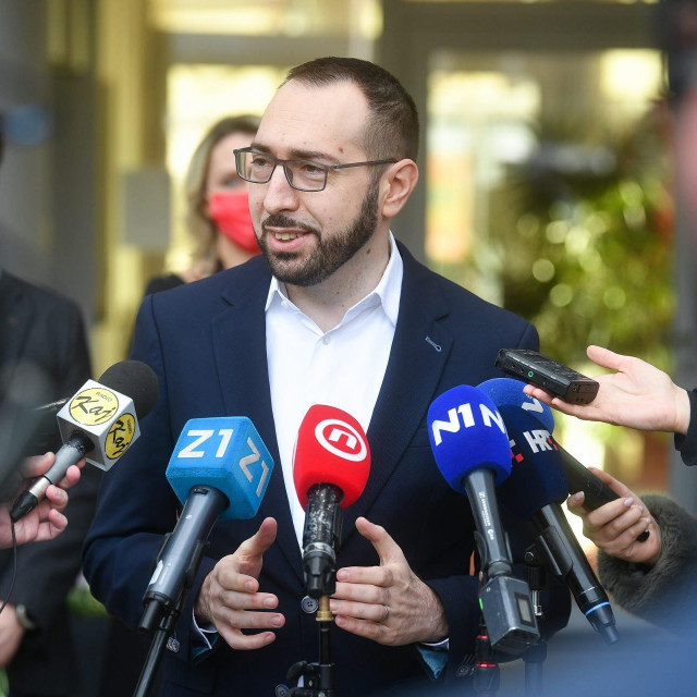 Tomislav Tomašević
