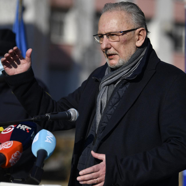 
Podpredsjednik Vlade i ministar unutarnjih poslova Davor Božinović
