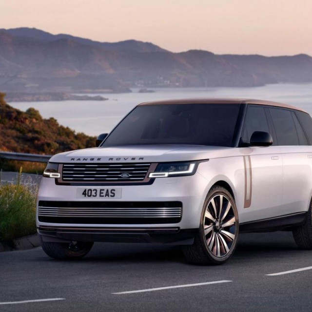 Range rover
