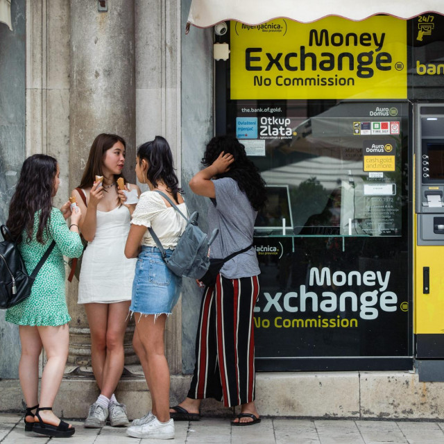 Ilustracija, mjenjačnica
