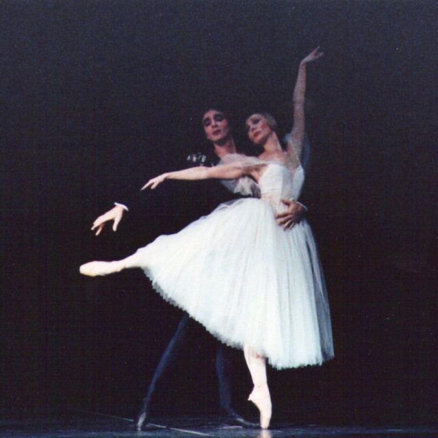 Ljiljana Gvozdenović i Sorin David, Giselle
 
