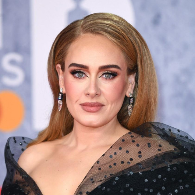 Adele na dodjeli nagrada Brit Awards
