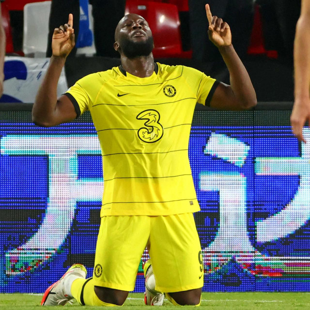 Romelu Lukaku slavi gol
