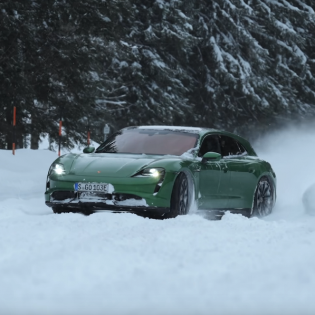 Porsche Taycan Cross Turismo Turbo S