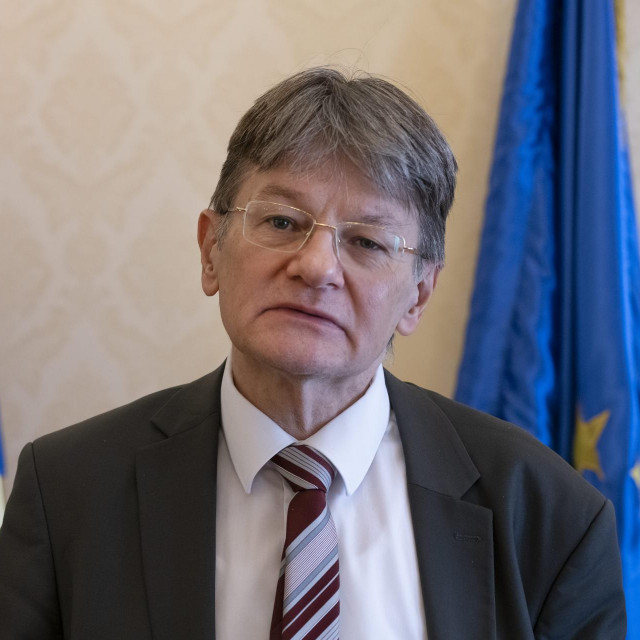 Radovan Dobronić
