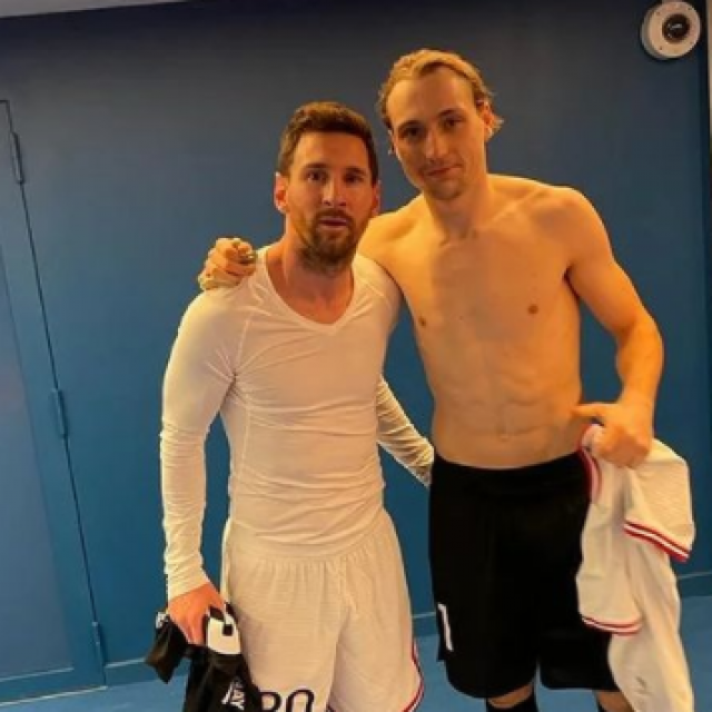 Leo Messi i Lovro Majer

