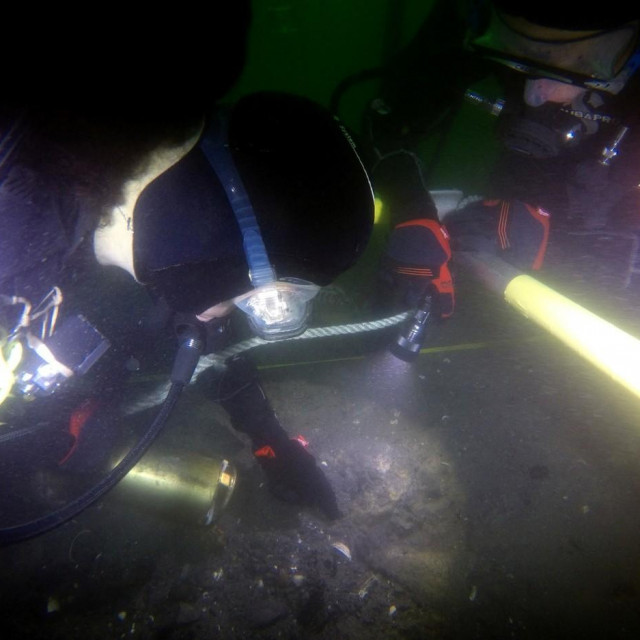 Potraga za brodom Jamesa Cooka
