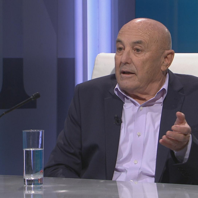 Bogoljub Lacmanović u emisiji ”Nedjeljom u 2”
