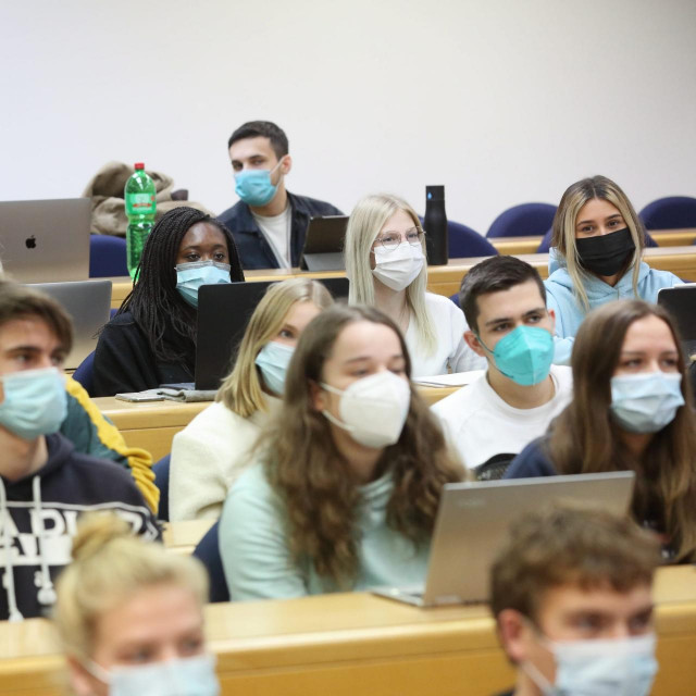 Na plenarnoj sjednici Europski parlament izglasao da 2022. godina bude godina mladih
