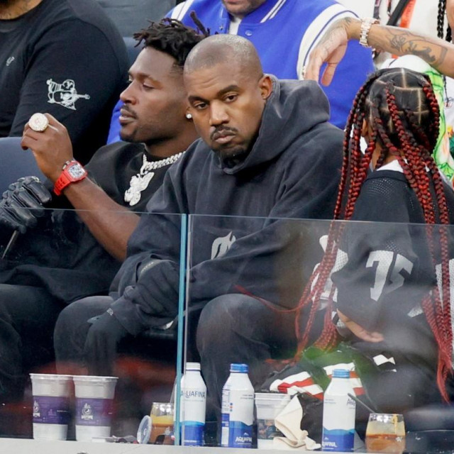 Kanye West i North West
