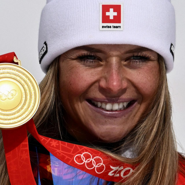 Corinne Suter 
